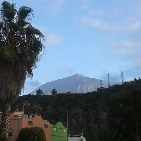 Apartmán Cozy With Ocean Stunning Views