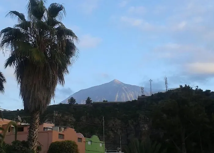 דירה Cozy With Ocean Stunning Views